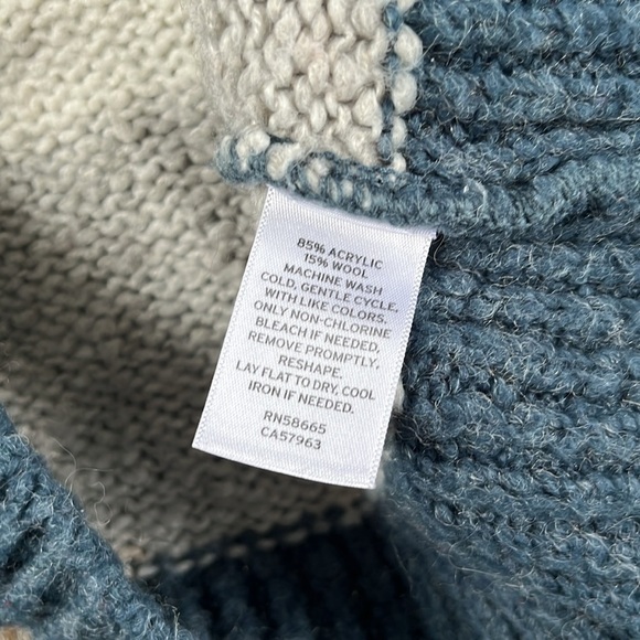 Tucker + Tate Striped Wool Blend Knit Sweater with Balloon Sleeves - Picture 5 of 7